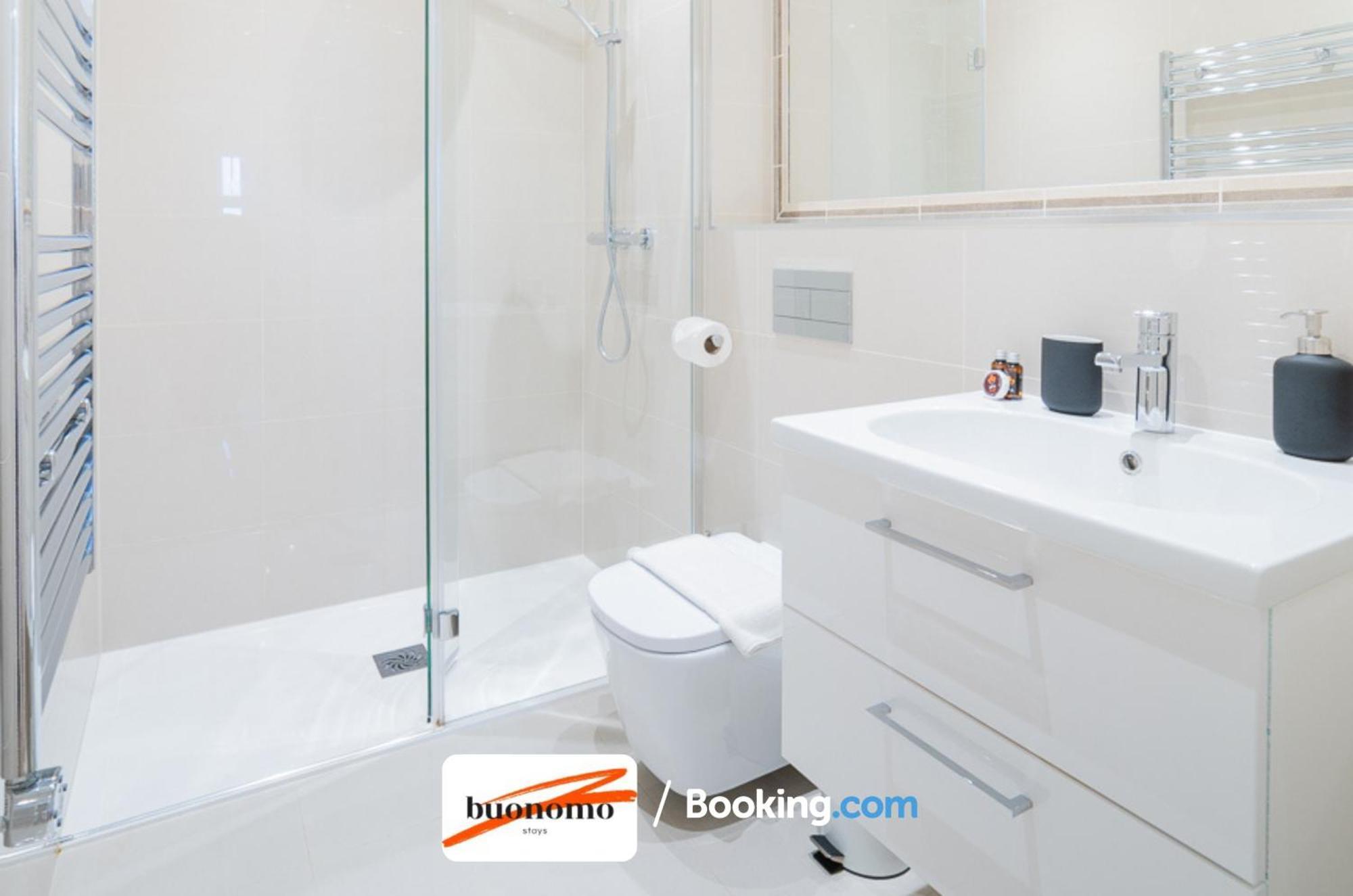 Two Bedroom Apartment At Buonomo Stays Short Lets & Serviced Accommodation Close To Wimbledon Tennis Courts Londra Dış mekan fotoğraf