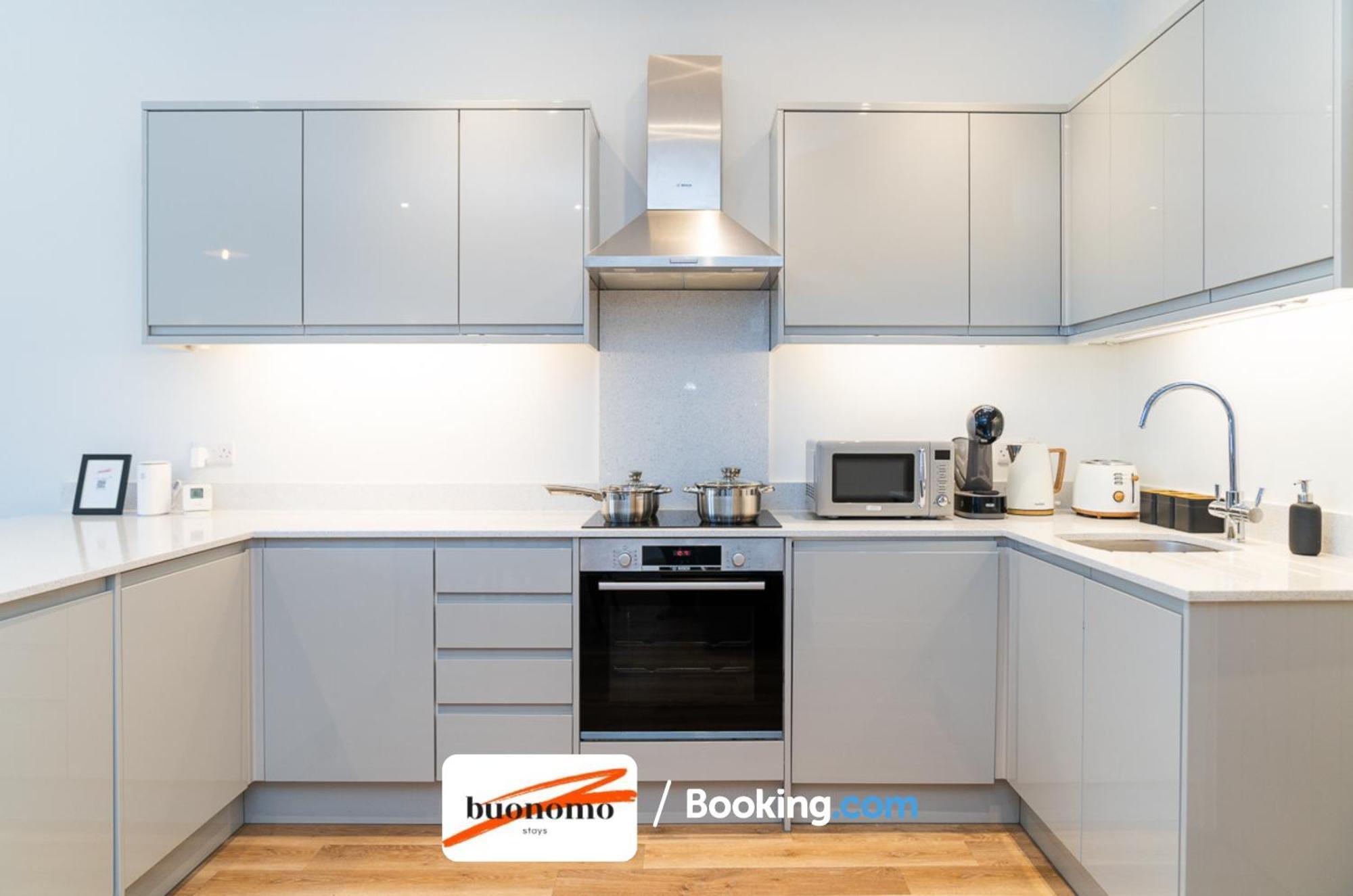 Two Bedroom Apartment At Buonomo Stays Short Lets & Serviced Accommodation Close To Wimbledon Tennis Courts Londra Dış mekan fotoğraf
