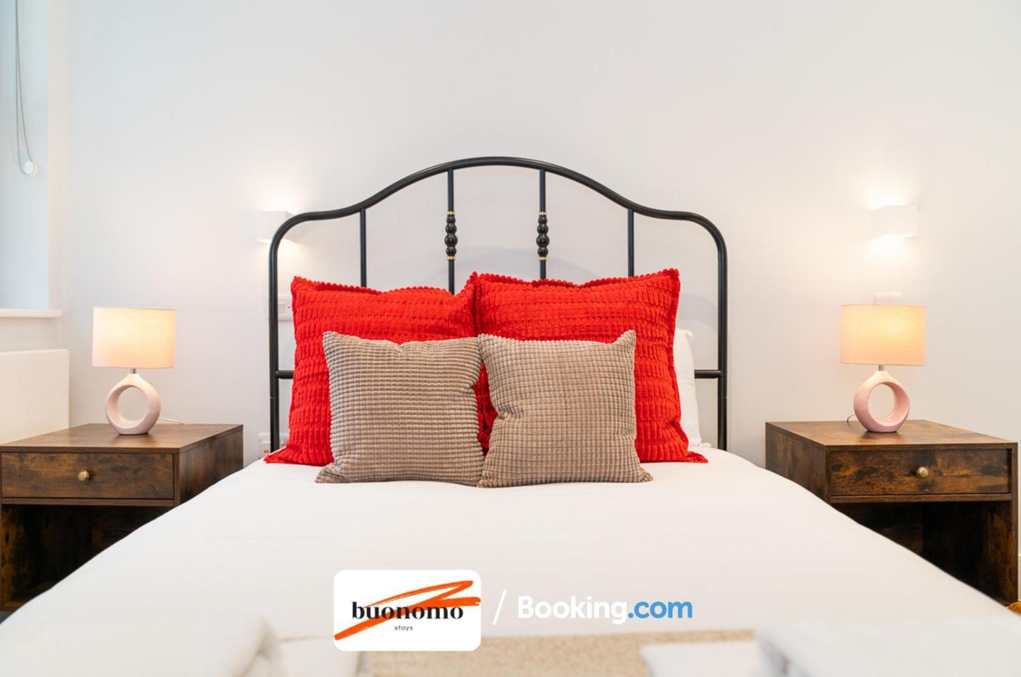 Two Bedroom Apartment At Buonomo Stays Short Lets & Serviced Accommodation Close To Wimbledon Tennis Courts Londra Dış mekan fotoğraf