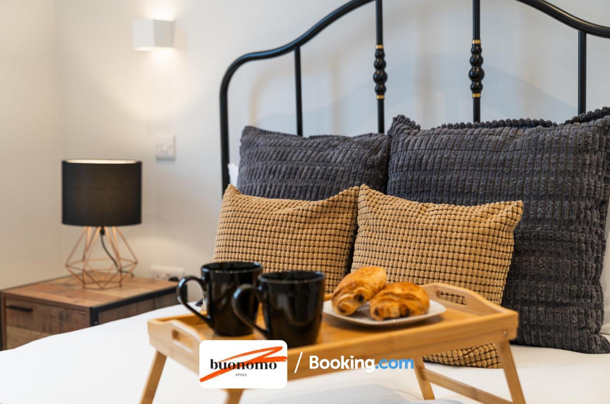 Two Bedroom Apartment At Buonomo Stays Short Lets & Serviced Accommodation Close To Wimbledon Tennis Courts Londra Dış mekan fotoğraf
