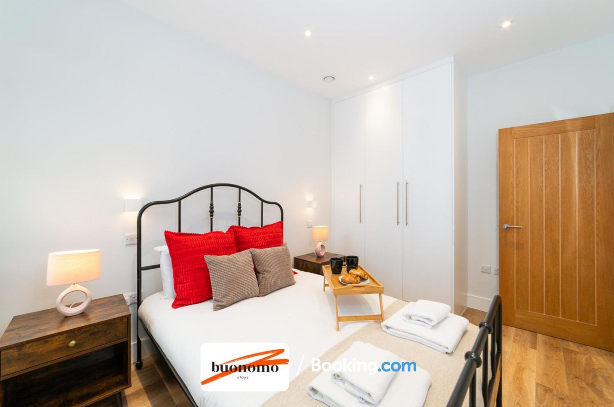 Two Bedroom Apartment At Buonomo Stays Short Lets & Serviced Accommodation Close To Wimbledon Tennis Courts Londra Dış mekan fotoğraf