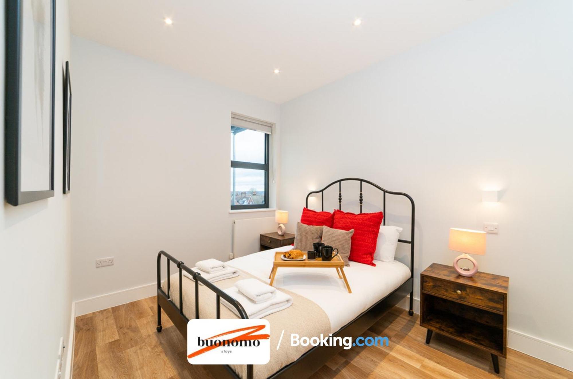 Two Bedroom Apartment At Buonomo Stays Short Lets & Serviced Accommodation Close To Wimbledon Tennis Courts Londra Dış mekan fotoğraf