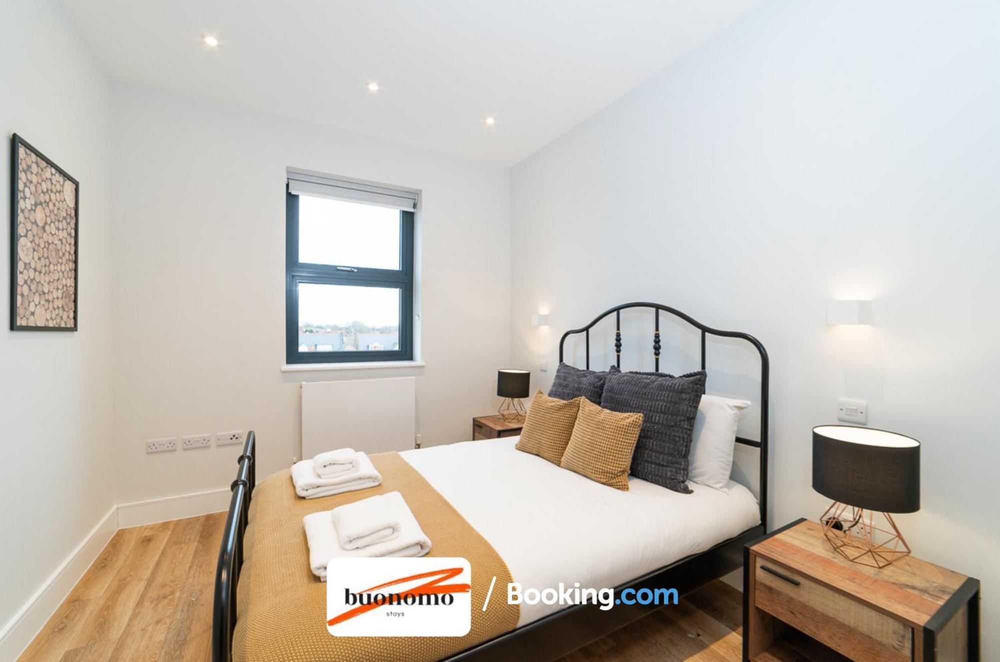 Two Bedroom Apartment At Buonomo Stays Short Lets & Serviced Accommodation Close To Wimbledon Tennis Courts Londra Dış mekan fotoğraf